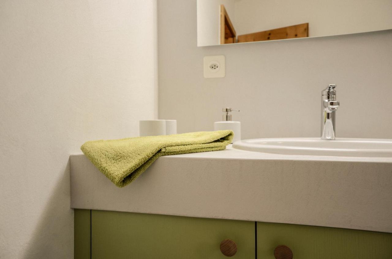 Chasa Curtins Apartment Valchava Luaran gambar
